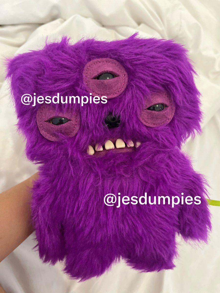 jesdumpies's tweet photo. #wts wts fuggler fart face purple

- masih baru blm ada sebulan
- minus box karena lgsg dibuang pas baru beli
- suara fart aman (karena masih baru)
- beli di toys city surabaya harga 350

price 200 aja nego, bisa oren 

#fuggler https://t.co/f8PK8Hre1q