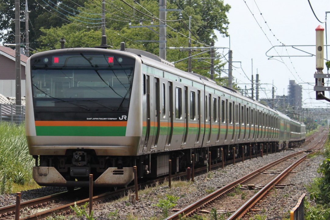 Miya38233's tweet photo. 2026.7/30    E233系 U629編成
配9385M 千葉地区転用改造に伴うAT入場配給
本社の少ない優秀な若手が、田舎の支社の業務効率化(?)に巻き込まれて左遷されるような転属。 https://t.co/5pbR53gvpa