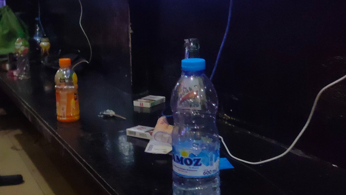 MrCandyPanda's tweet photo. Tes numpang lewat masuk ga? #zonauangㅤ https://t.co/6wuMwePak3