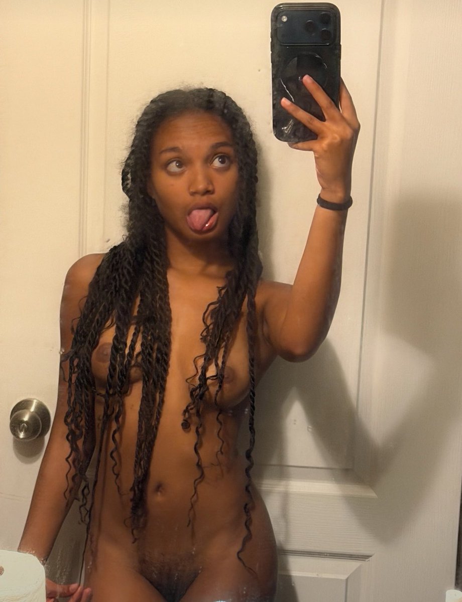 nuttonclara's tweet photo. booking huh💦
#miami #miamifreaks #miamivibes https://t.co/X7e8MRzzrf