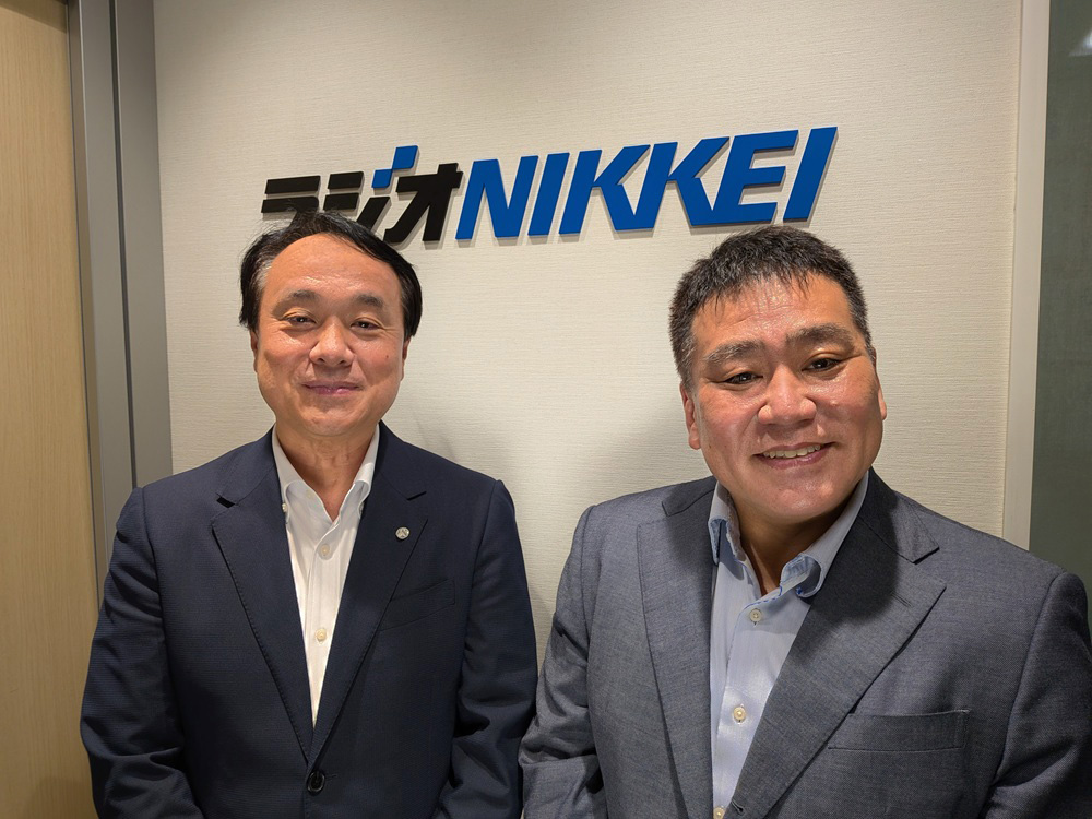 it__axis's tweet photo. 【ラジオNIKKEI「この企業に注目！相場の福の神」にゲスト出演！】

この度、当社代表の横田が、ラジオNIKKEI「この企業に注目！相場の福の神」にゲスト出演し、
"相場の福の神"ことアナリストの藤本誠之氏と対談しました。

番組コーナー名：「この企業に注目！相場の福の神」
放送メディア：ラジオNIKKEI第１
放送日時：2026年7月28日（火）11:15～11:30
詳細は番組コーナーウェブサイトをご覧ください。

・ラジオNIKKEI「この企業に注目！相場の福の神」
https://t.co/2abLeSunJO

#株式会社アクシス #東証スタンダード #IR #ラジオNIKKEI #相場の福の神 #藤本誠之