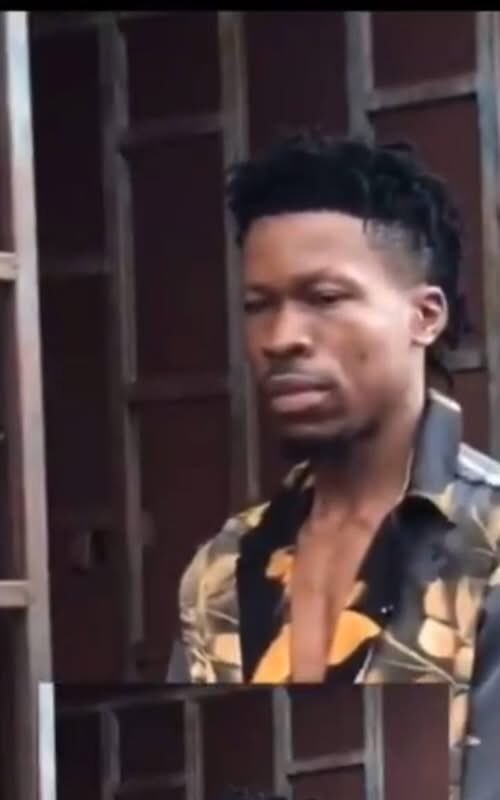 equitysociety_'s tweet photo. BREAKING: A Barber arrested in Umuahia over the use of his customers hairs for an alleged rituals . 

According to reports, he always gathered hair strands of his customers and sacrificed them to a secret shrine found inside his one room apartment. https://t.co/35xJXQwldi