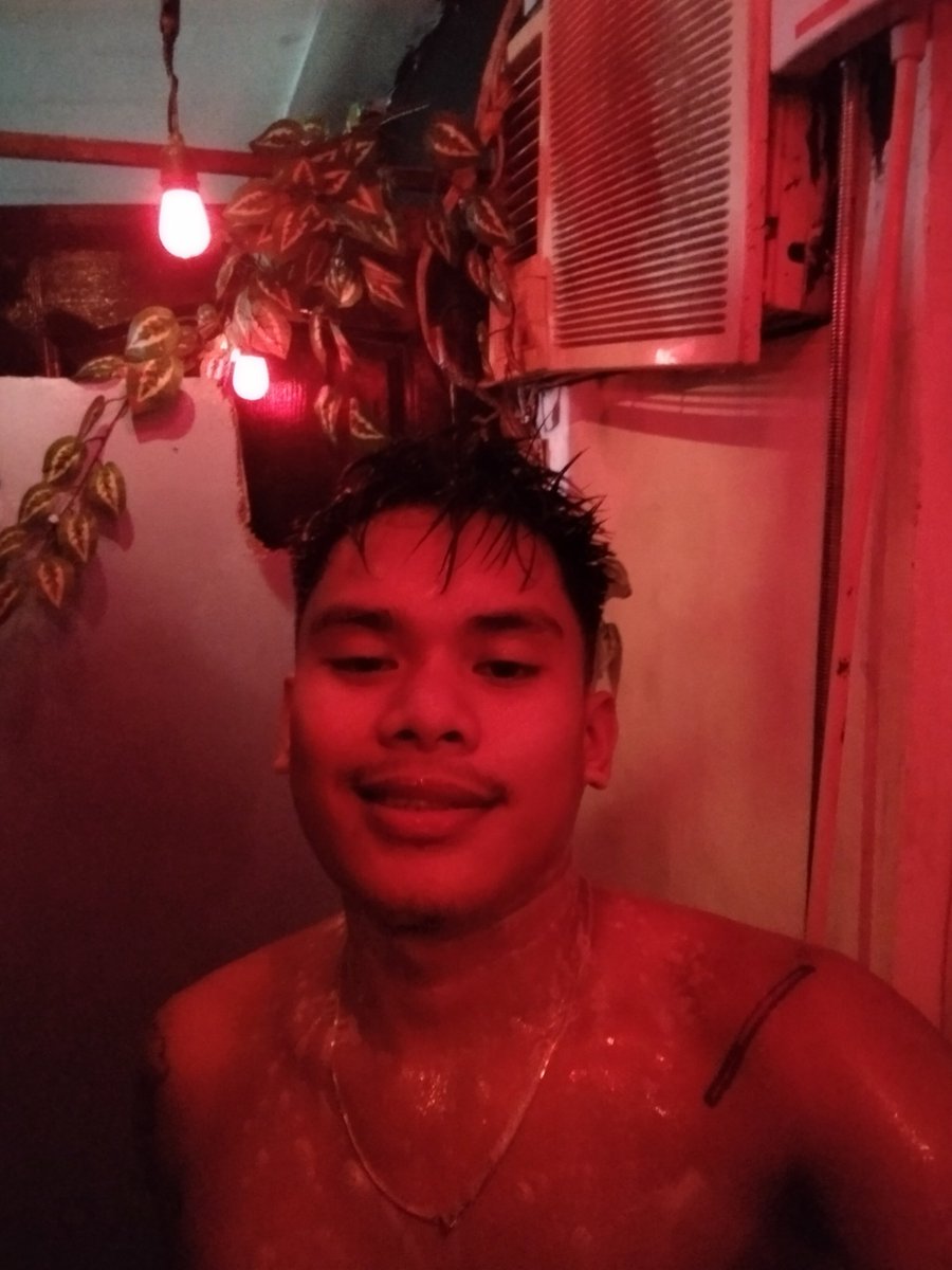 JayjayVena68505's tweet photo. Fresh from the shower.fresh for your massage 💆🏻‍♂️book me tonight"@Radiance_banawe 
@MassageAddict28 
@simplyme101486 
@YourCritReview 
@iamsuperking31 
@veric_mark https://t.co/qxu7c9i8Pd