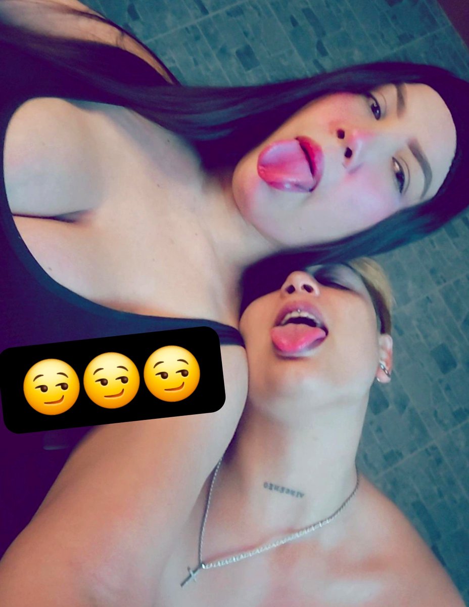 Jade79402697115's tweet photo. https://t.co/pzjhTLA228 couple lesbians live in 30 minutes daddy 🔥
#FAMBASE #hot #sexy #sex #couple #lesbians #lives #strimen #performen #adulto #mas18 https://t.co/zKaqEHWhl1