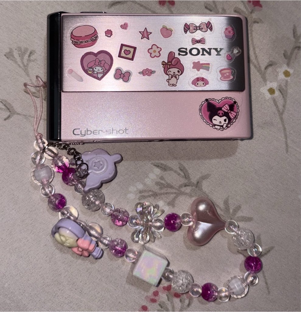 jenosheaven's tweet photo. WTS WANT TO SELL pink digicam
sony cybershot t70 pink (rare item) japan edition

💰 2.250k

hit my dm for the detail! 💌
#zonauang https://t.co/MshqWRvX99