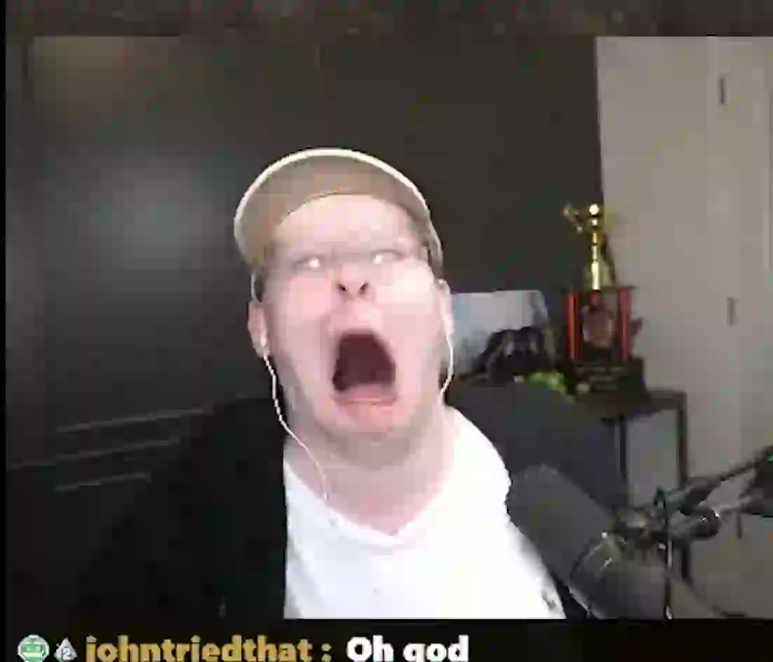 C00LPWNER's tweet photo. @CallMeCarsonYT 
Why did you do this. https://t.co/LDJE5Y4wo7