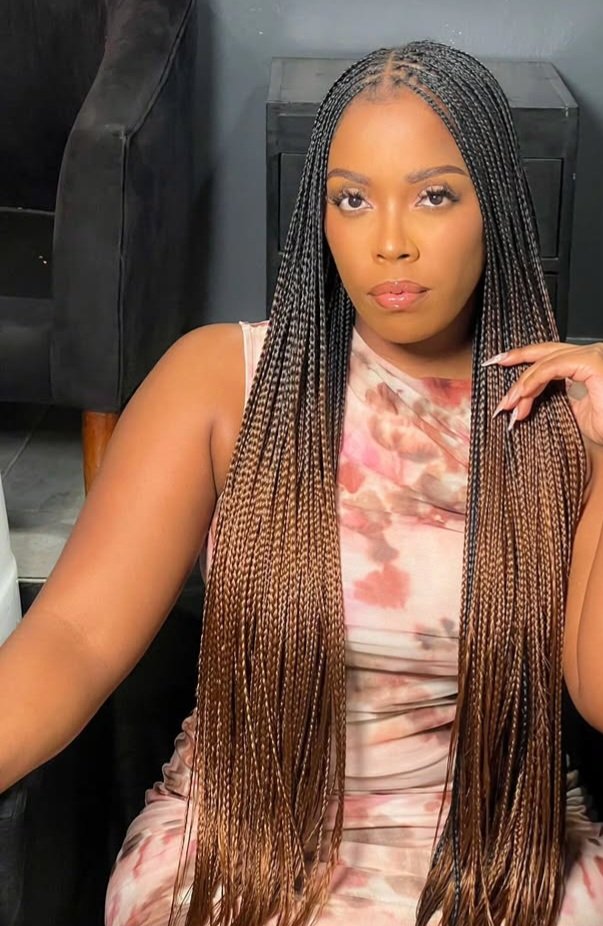 VwBraids's tweet photo. Girlfriend's day is on 1st August 
We are selling gift coupons 
https://t.co/vI8KZYQmmE https://t.co/iw1nMrhY8r