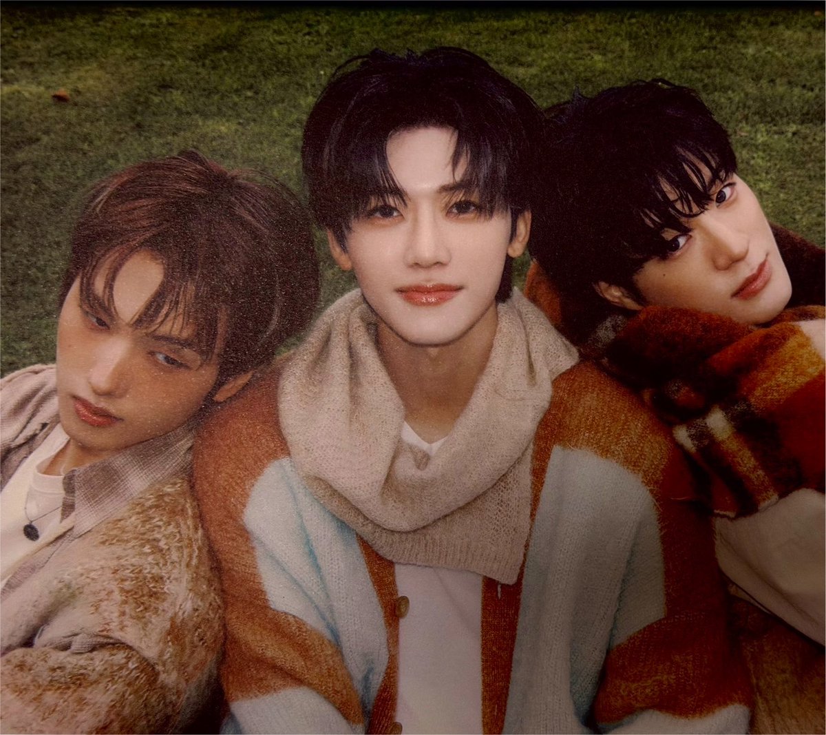 mrkjnjm's tweet photo. my triple j FAMILY 🤍 https://t.co/deZ6UIOWUf