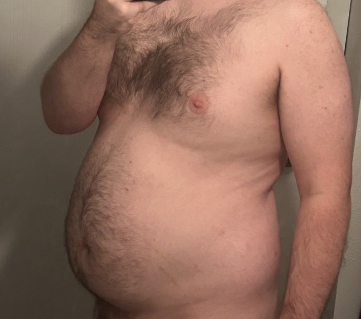 HairyGainerBro's tweet photo. Got so stuffed today belly is big 😵‍���� https://t.co/FYPyHlJk8D