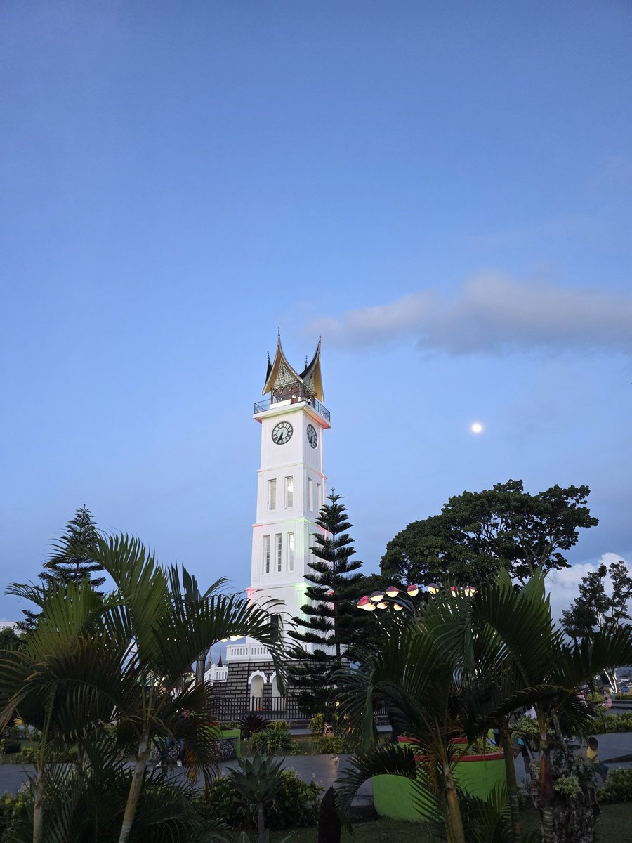 AliMasad11's tweet photo. Ojo lali ngopi, karo ngrenungke dino sing wis kepengker, dino iki lan dino sing bakal teko kanggo tumindak sing luwih becik.

📍 Bukit Tinggi Sumatera Barat https://t.co/Q72KJUGdzV