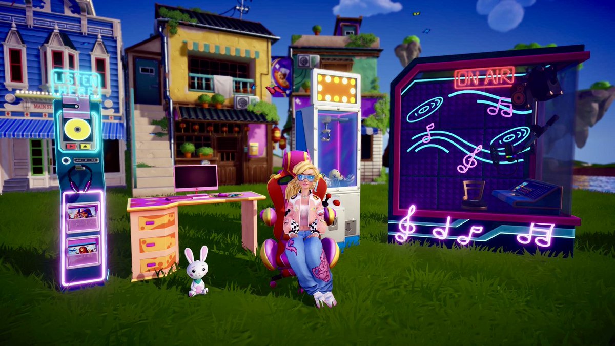 ComftyChaos's tweet photo. Some more Starpath items…

There’s A CLAW MACHiNE! 🥰 you can interact with it, tried like 10 times buuut got nothing! 😂 

The studio, yeah, you can walk in and even sit down! ✨
Loving these items! ✨🙌🏼✨

#DDLV #DDV #DLV #DisneyDreamlightValley https://t.co/fvTwDehjeI