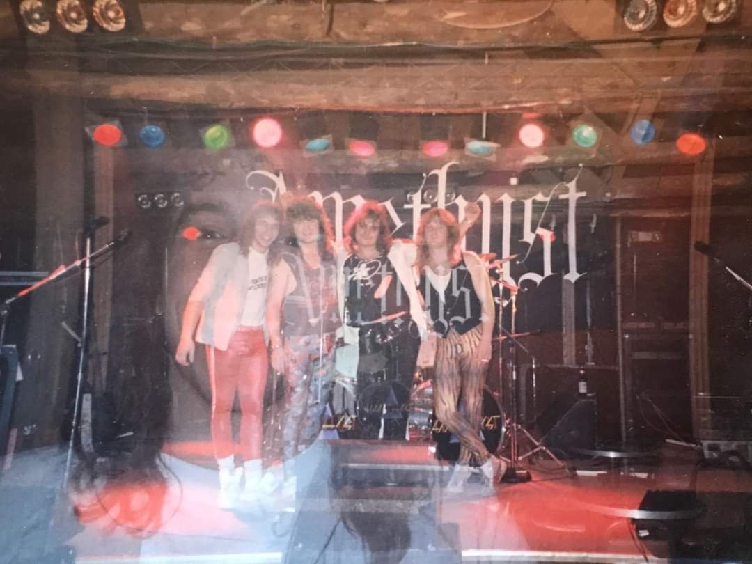 JayDavidMusic's tweet photo. Me w Amethyst... Album available on Amazon and i-tunes .. album title is (Dream Child) ... Enjoy... All love &amp; Rock Hard .. Jay https://t.co/mIZDZWjHPz