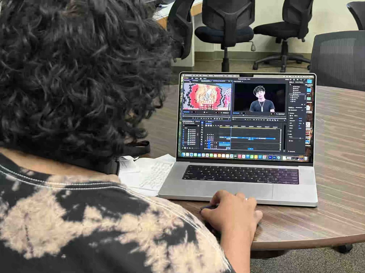 LASKINSFEST's tweet photo. Native Youth Film Workshop Day 3 on the Hoopa Reservation
Hoopa youth wrapped production on their original film projects and shifted their focus to the post-production process. Proud of their hard work!
#NativeYouthFilmWorkshop #HoopaReservation  #NativeFilmmakers #Indigenous https://t.co/FspHK2x3sA