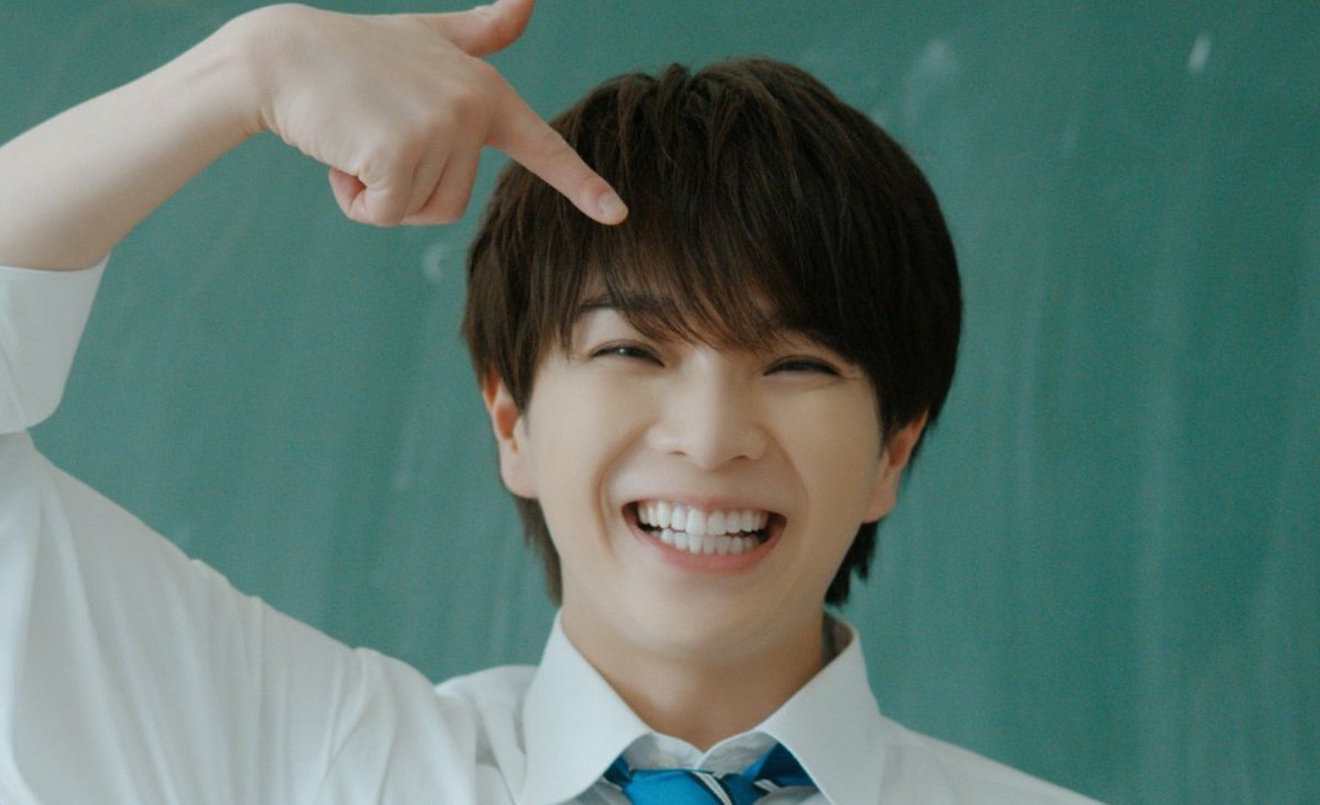 pgsss_s2's tweet photo. イケメン大学ﾓﾁﾓﾁ学部ﾓｯﾁｭﾘﾝ学科首席卒業 https://t.co/WRUvTotUW0