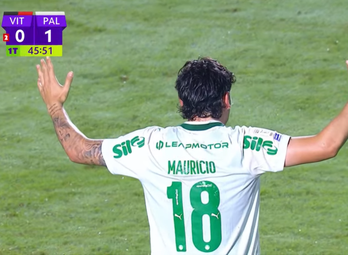 br_dadepressao's tweet photo. O jogador que deveria ter sido expulso, é o jogador que acaba de fazer o gol. Futebol brasileiro é uma vergonha. A CBF já definiu o Palmeiras como campeão do Brasileirão 2026. https://t.co/eXHGAck0H3