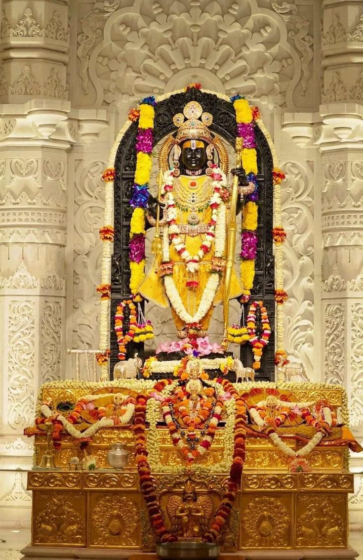 VINEET_KAKA's tweet photo. #श्रीरामचरितमानस🙏🚩
#अयोध्याकांड

करबि पायँ परि बिनय बहोरी। तात करिअ जनि चिंता मोरी॥
बन मग मंगल कुसल हमारें। कृपा अनुग्रह पुन्य तुम्हारें॥

फिर पाँव पकड़कर विनती करना कि हे पिताजी!आप मेरी चिंता न कीजिए।आपकी कृपा, अनुग्रह और पुण्य से वन में और मार्ग में हमारा कुशल-मंगल होगा।।४।। https://t.co/kahv8CSzIm