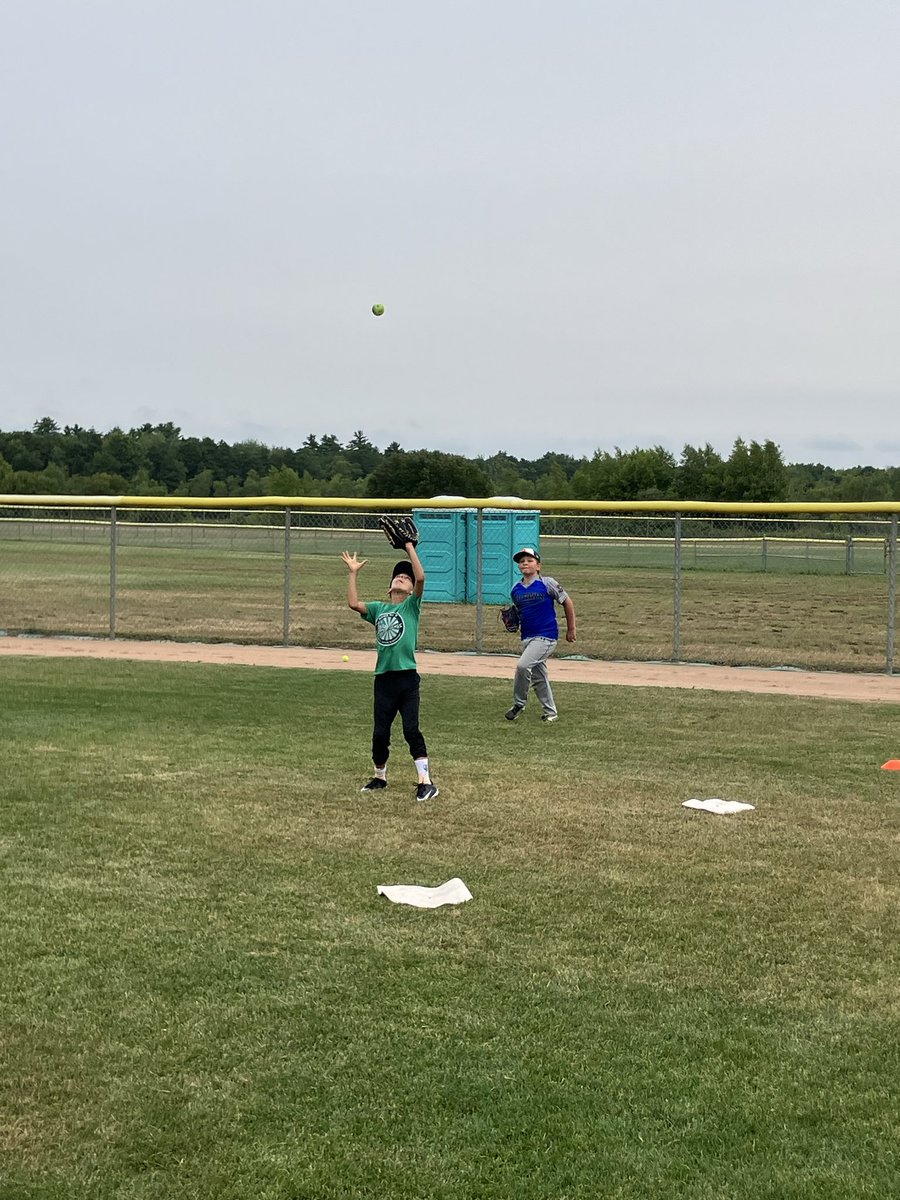 TECbaseball's tweet photo. Another great day at @TECbaseball × @Seadogs Camp! ⚾️
Day 2️⃣ is officially in the books!

🚨 Day 3 Schedule 📍 Delta Dental Park at Hadlock Field 271 Park Ave. | Portland, ME
🕣 Check-In: 8:45 AM ⚾ Camp Begins: 9:00 AM 🏁 Camp Ends: 11:45 AM
#DoWork https://t.co/bO49YroLkv