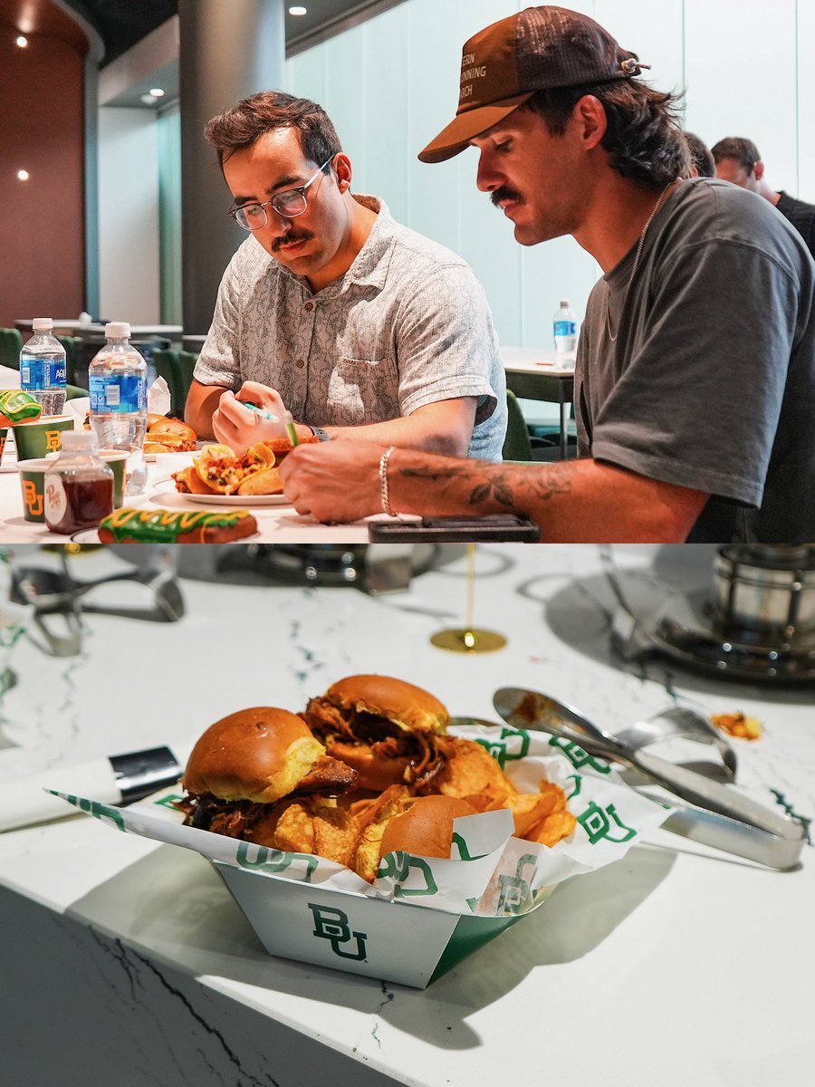 BaylorAthletics's tweet photo. Fan taste test was a good idea ngl 🤝

The chef will take tonight’s feedback and get ready for football season at @McLaneStadium with the finished signature items thanks to our fans invited tonight! 😋

#SicEm https://t.co/4hpwbw5FSF
