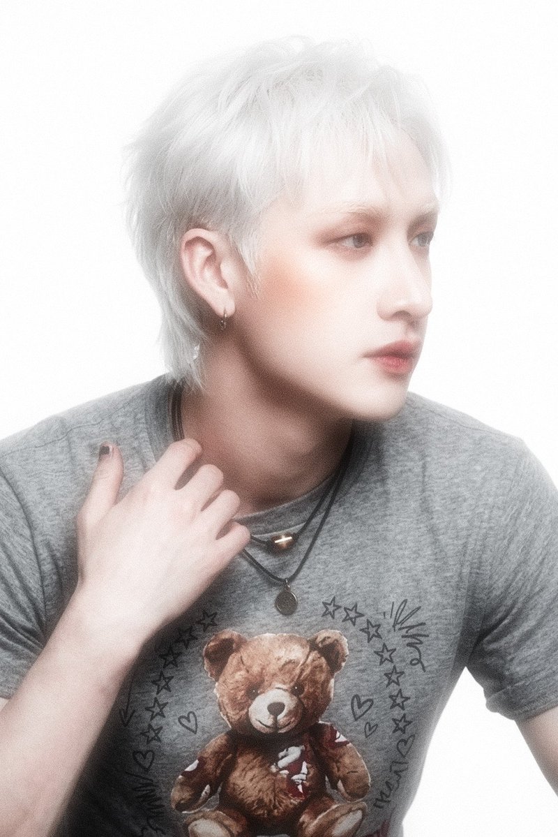 _bycaspian's tweet photo. ♡ — New Post < The Sky > 

ㅤㅤㅤ  Call me,  call me baby.

#fk https://t.co/yvwqCix6Mj