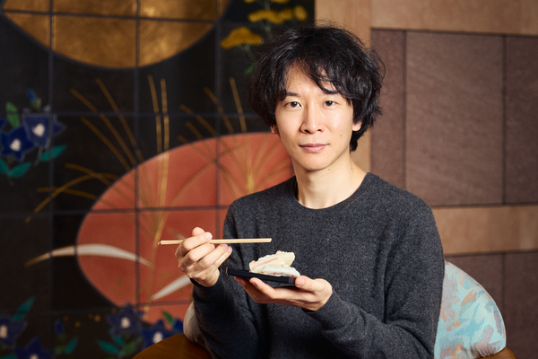 oekjp's tweet photo. 今年2月OEKとの弾き振りで大センセーションを起こした #北村朋幹 さんですが、その際のインタビューが掲載！石川県の郷土料理「かぶら寿し」から話が広がっていく様をぜひご覧ください。
https://t.co/NQUI9GFo3z
北村さんは来年1月 #上野通明 さんとのリサイタルで音楽堂に戻ってきます！お楽しみに♪ https://t.co/1Z6bFrSdJU