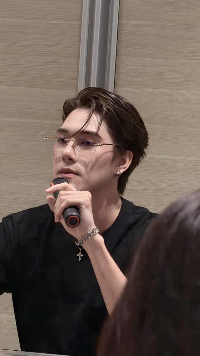 gfnnattwin's tweet photo. ORANGGG GILAAAAAAAAKK SAMPE GEMETER LIATNYA ANJINGGG
#งานมหกรรมนิยายนานาชาติ2026xSkyNani https://t.co/WYOYrVRqHt