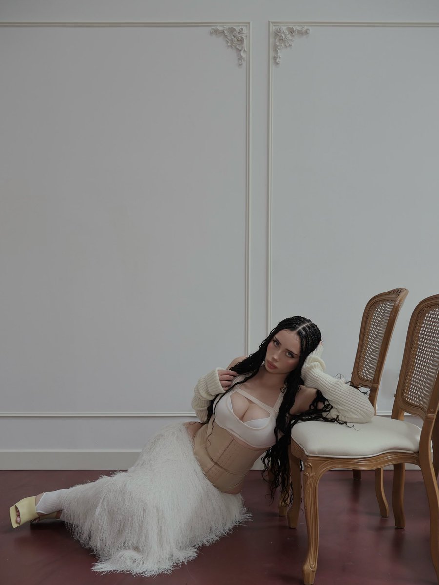 BooBubblyyzz's tweet photo. INSTA VS OF 

#snowbunny | #whiteslut | #nsfwtwtًً  | #nsfw | #bbc | #bnwo | #pornface | #tribute | #alt #emo | #freeuse https://t.co/zawzBjNUo2