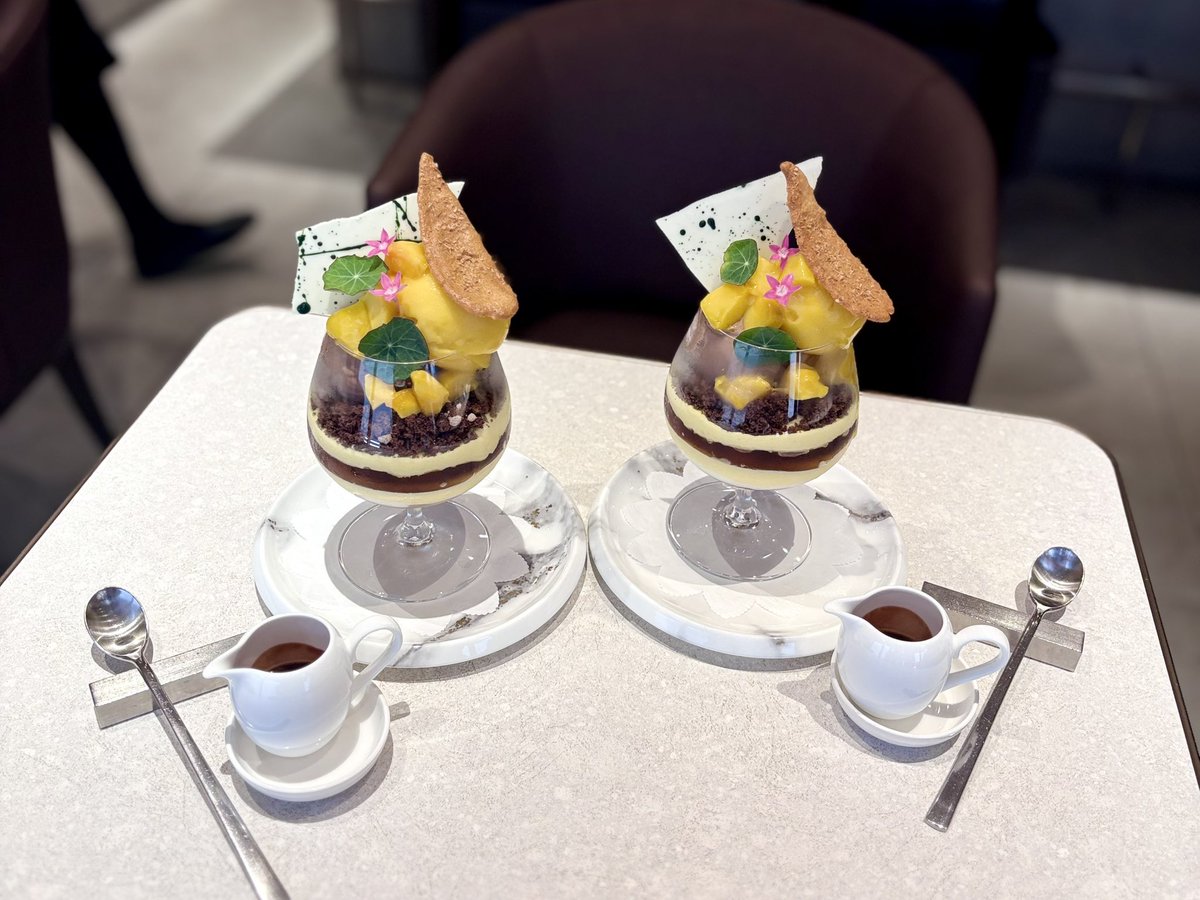 m0i1cha's tweet photo. 🥭𓂃𓈒 𓂂𓏸🍫💭

 #パフェ活 https://t.co/uaViY6mAgL