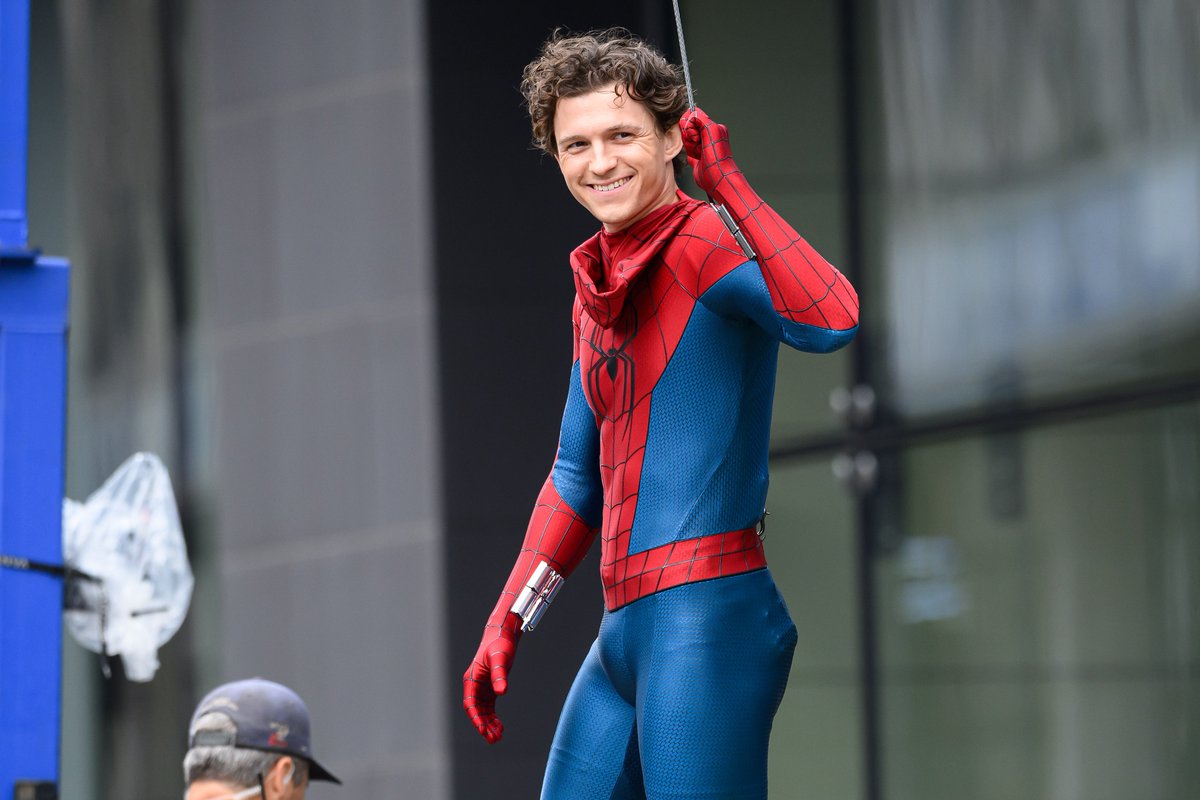 Complex's tweet photo. This kid really grew up and became Spider-Man 🥲

(📸: Zendaya, GETTY) https://t.co/trGPGdNvsu