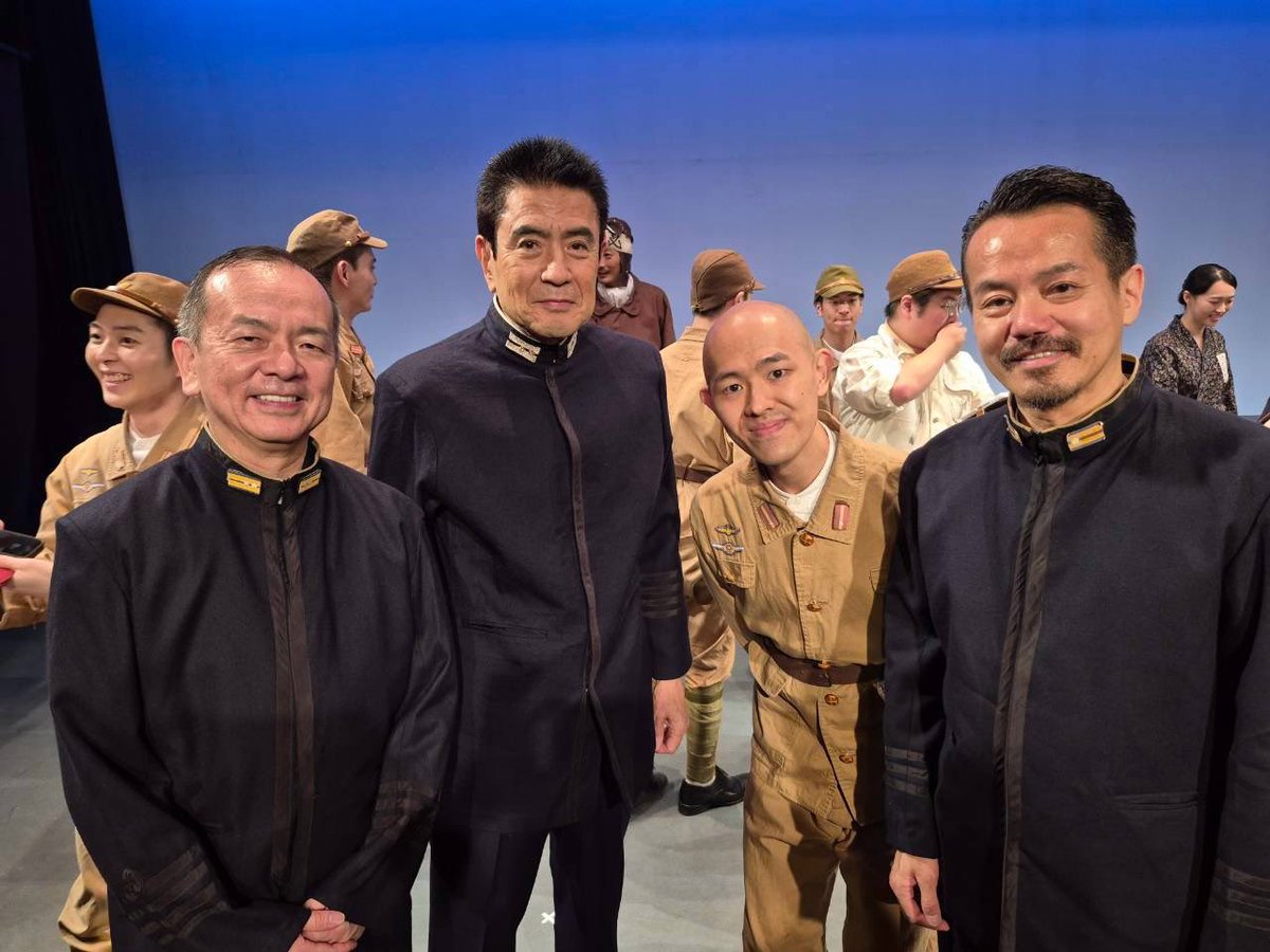 HIGASIDAI's tweet photo. 昨日まで、三越劇場にて上演されておりました
舞台「レクイエム-英霊達への鎮魂歌-」
無事、千秋楽を迎えることができました。

多くの方々にご好評、温かいお言葉を賜り、
キャスト・スタッフ一同心から感謝しております。
このような時世だからこそ、みなさまの心になかをお届けすることができたらとても嬉しいです。

この度は誠にありがとうございました。

#レクイエム英霊達の鎮魂歌　#三越劇場
#夜想会　#名高達男　#松田優　#東大源
