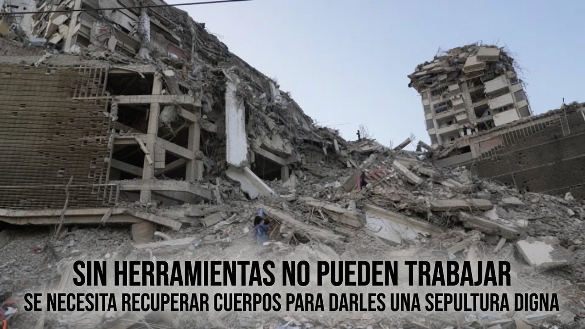 Bitacora58news's tweet photo. #URGENTE: En La Guaira los rescatistas están SIN HERRAMIENTAS.   
Hemos pedido por todos los medios posibles. No pueden seguir recuperando cuerpos con las manos.   No tienen medios para costear las herramientas que se necesitan para sacar los cuerpos.  

POR FAVOR ES MUY URGENTE CONSEGUIRLES LAS HERRAMIENTAS PARA PODER RECUPERAR LOS CUERPOS QUE QUEDAN.  

Estamos intentando con las empresas pero no hemos conseguido.   Por eso les pedimos ayuda URGENTE.  POR FAVOR AYUDEN A LOS RESCATISTAS Y VOLUNTARIOS A TENER LAS HERRAMIENTAS.  

Por favor, el que pueda ayudar contactarse por dm.
Vía: @PetiteCoco222 
@EchenleCandel 
@lanairobiii 
@Juanegron 
@PapuyoVzla 
@coalicionsind 
@freddyzur 
@cristiancrespoj
@AvelinaLopez4  
@LatamVocero21 
@luimanu 
@M_S_Billingslea 
@la_katuar 
@maibortpetit