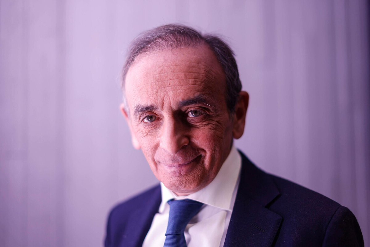 le_Parisien's tweet photo. L’Arcom inflige une amende de 200 000 euros à CNews pour une séquence impliquant Éric Zemmour et Erik Tegnér
➡️ https://t.co/yz8ddjBawr https://t.co/OPefrFW9kL