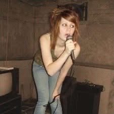 shesallthatxox's tweet photo. As grandad Simpson said: it was the style at the time😂 #emo #2000s #emokid #scene #scenekid #teenager #emohair #mallrat #thegoodolddays #nostalgic https://t.co/OBtBsIQIhU