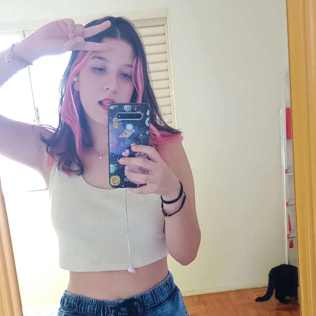 batmandy11's tweet photo. E aí, seus bacanas, mais um Papo de Cosplays, e dessa vez, com a cosplayers e cosmaker @batmandy11 .

⭐ E no episódio quatorze, teremos a Amanda Biondo, 22 anos, cosplayer nas horas vagas (e às vezes até nas horas não tão vagas assim).… https://t.co/doQpIRB5Cn