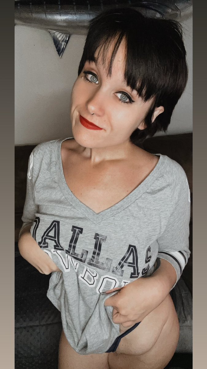 barebrickinbabe's tweet photo. @loserrr56 $550 https://t.co/lOrHzJmHZI https://t.co/pdWjQIBXSk