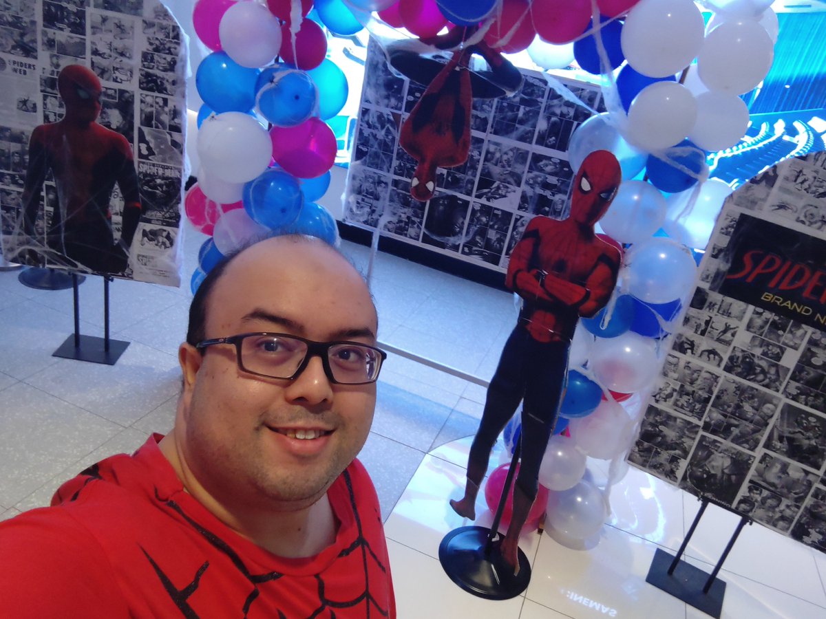 ComicsLord tweet picture