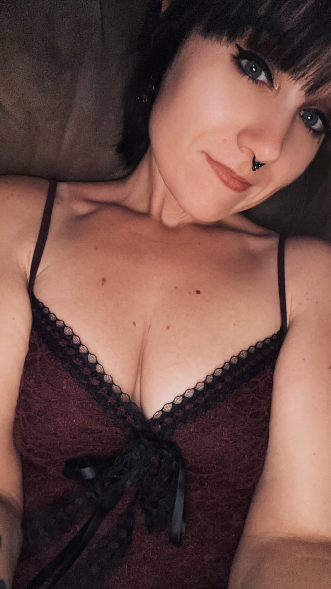 barebrickinbabe's tweet photo. @Simp125s Dm me https://t.co/z3U86CzctN