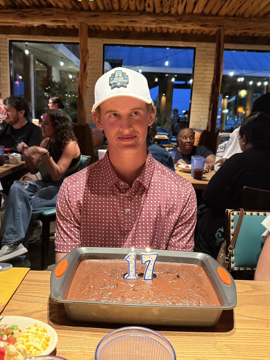 Jmorley36's tweet photo. Happy 17th to this guy giving me the stink eye. 😂 https://t.co/VrM1aPD6Vs