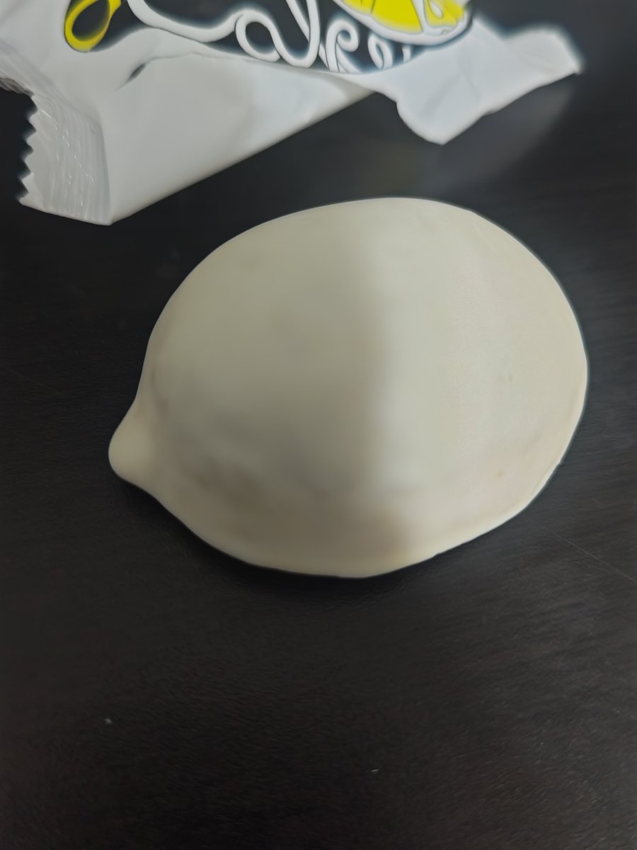 vguj578's tweet photo. 昨日自分と身内への土産を購入🙂
レモンケーキ美味しい🍋 https://t.co/hljCIFa3zV