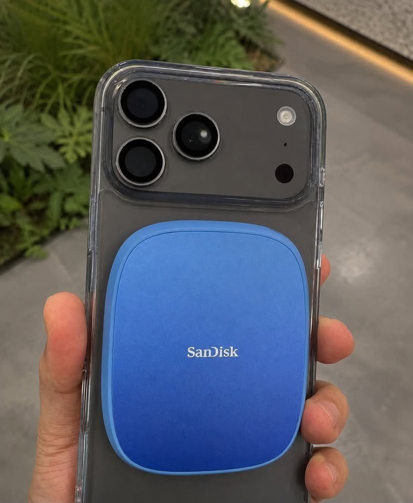 lostdr4ft's tweet photo. GAUSAH BAYAR TIAP BULAN‼️

Gaperlu bayar icloud lagi 🙏🏻 ganti pake ini SSD beli sekali kapasitasnya 1TB kepake seumur hidup 🫣 https://t.co/ylIgUAIzYM