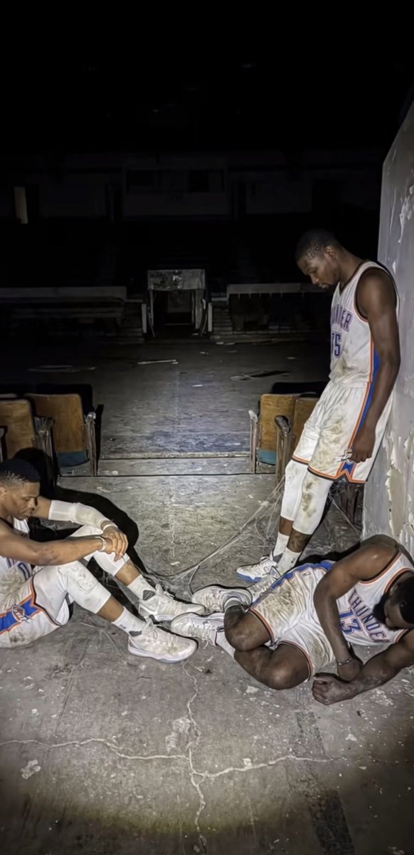 SniperRayy's tweet photo. @ronaldjas @MykellthePG @javed273110 Never forget what damage Bron did to this team before they separated https://t.co/QAY4vm3sJv