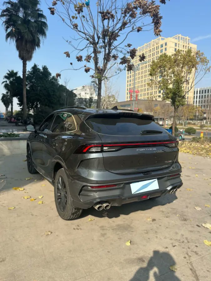MedihubEnt's tweet photo. 2024 DongFeng Forthing T5 EVO 1.5T 197HP L4 7DCT

Price: ₦ 28,954,307

Buying | Shipping | Clearing

🌍 We handle the sourcing, inspection, export processing, shipping coordination, and logistics — giving you a smooth and transparent vehicle importation experience.

Join our Vehicle Pre-Order WhatsApp Group through the link in our bio.

#viralposts #CarImportation #VehicleSourcing #CarsNigeria #ChinaCars #PreOrderCars