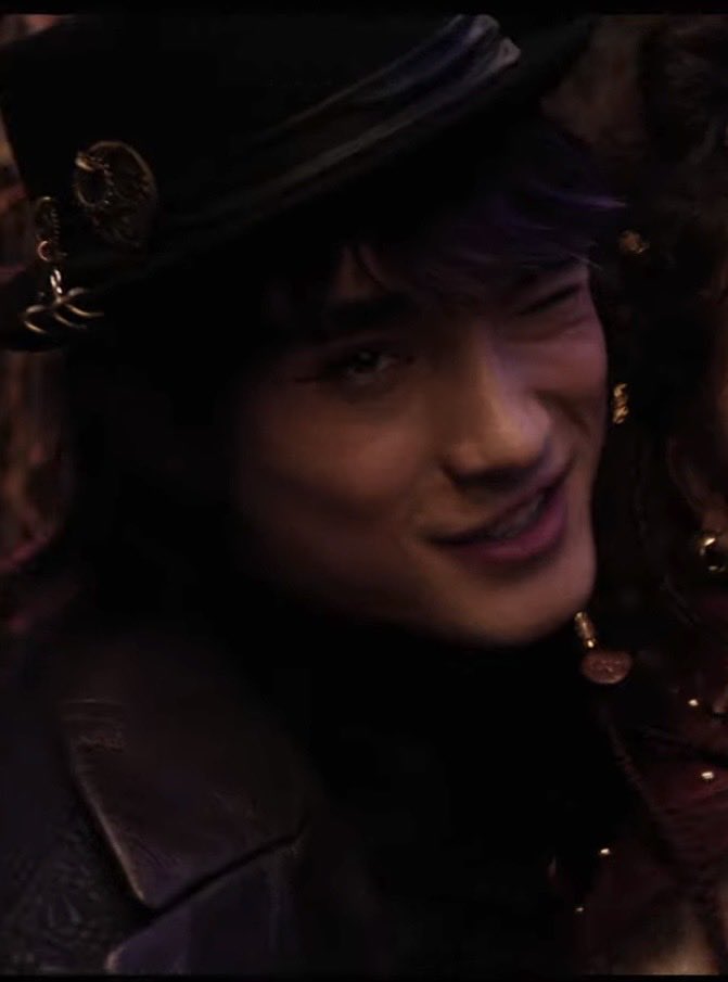 lavvful's tweet photo. Life update: I finally have a library job! 6 months away from my MLIS!
Fandom updates: I’ve been loving the PCrow PChal #LockeIn ! So hard to pick one player to root for! I will be sat on 8/2
I watched the latest #Descendants movie and am now obsessed with Max Hatter ⬇️ https://t.co/ymx0n2GrqJ