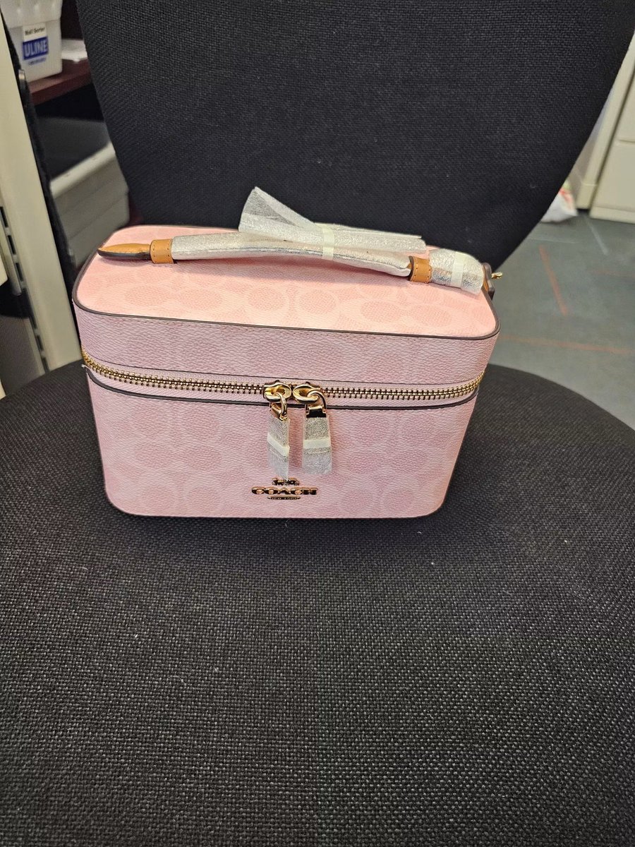 Jessylpdg's tweet photo. This pretty baby just touched down 🥰🥰🥰 https://t.co/JrCO6sqOrf