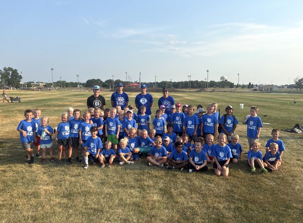 DWTigerBSB's tweet photo. Tiger T-Ball is a wrap for the summer! Great to see all the kids that came out and played! Huge thank you to all the parents for their participation and involvement in the first summer of Tiger T-Ball! Go Tigers 🐅 ⚾️ https://t.co/3s6mvMp7RT