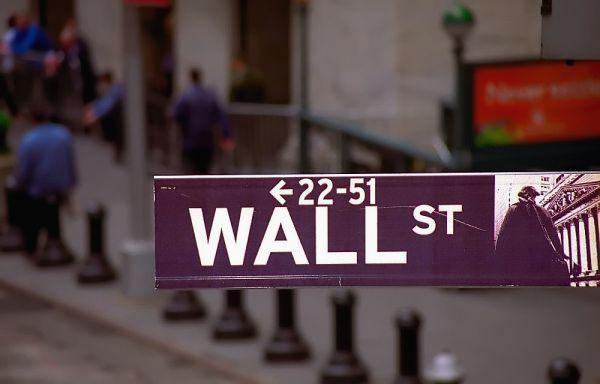 donna19oz4's tweet photo. Bitcoin’s realized cap at new high. HODLers not selling. Diamond hands accumulating. Long-term bullish signal. #BTC #OnChain https://t.co/7LEEs7Ujp0