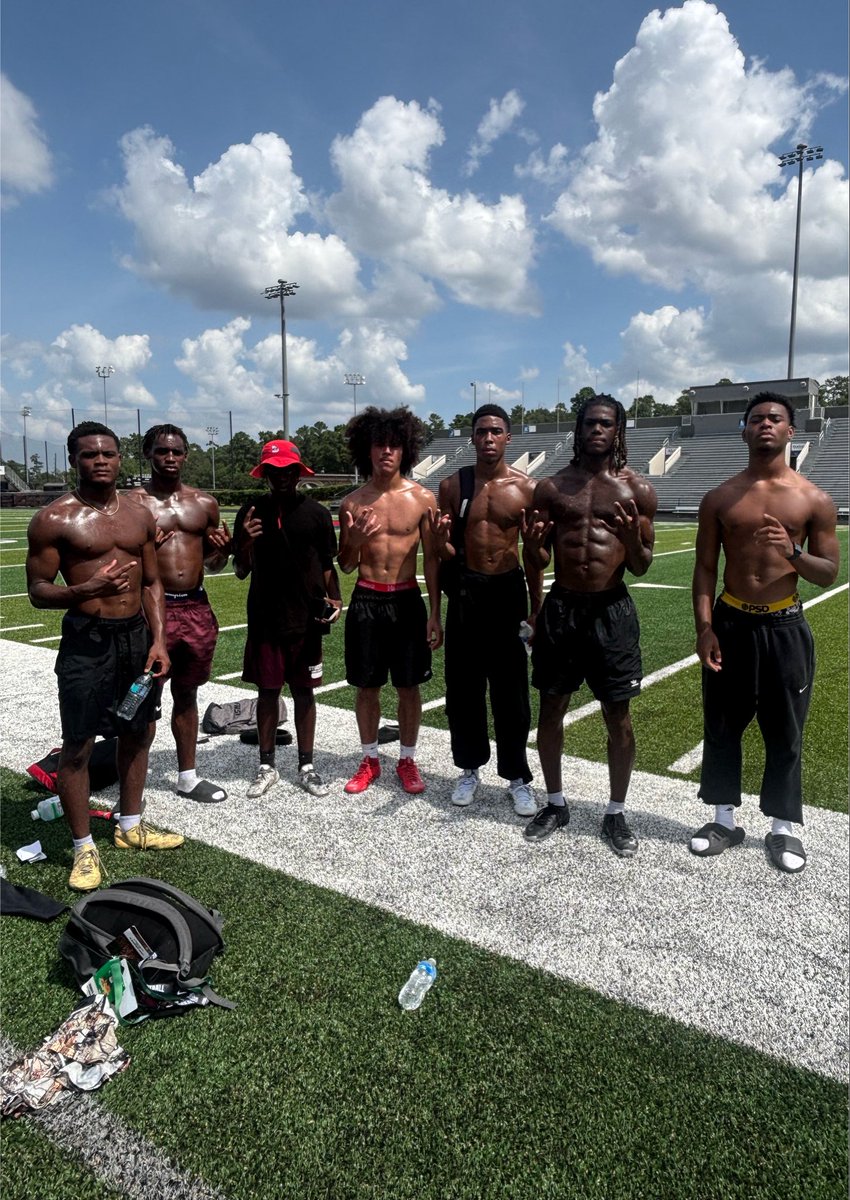 shamar_thomas11's tweet photo. Got some good work in on today with the guys 🗣️ https://t.co/pJtmNDl1q8