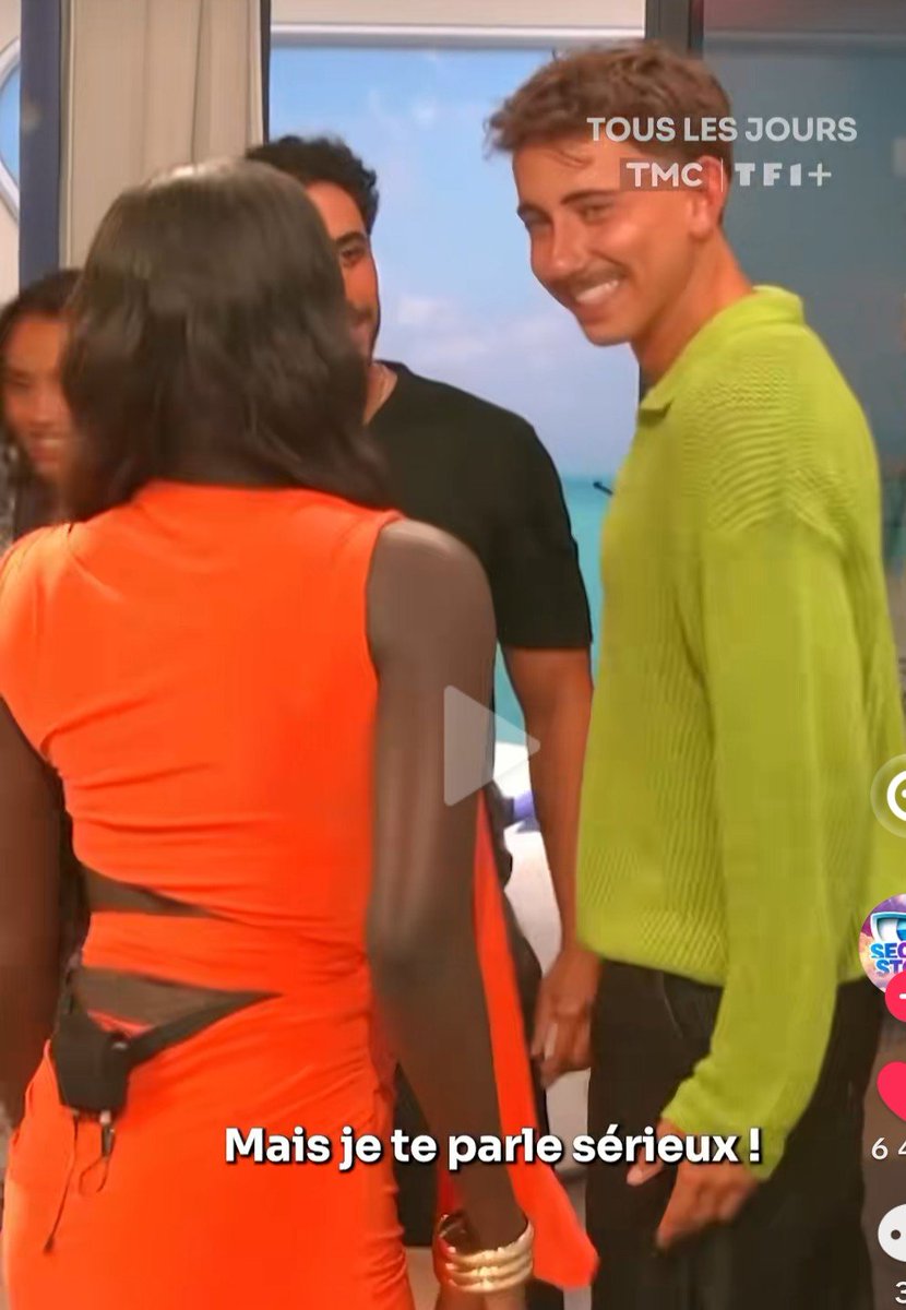 Lu123353's tweet photo. Sérieusement la prod je vous comprends pas ??? Vous aviez de l'OR PUR entre les mains, une storyline digne d'un film... Regardez-moi ce regard d'homme amoureux ! Vraiment vous gâchez nos vies à passer à côté de ça 😭💔 #SecretStory @SecretStory_tf1 https://t.co/Nq2p9ICNdc