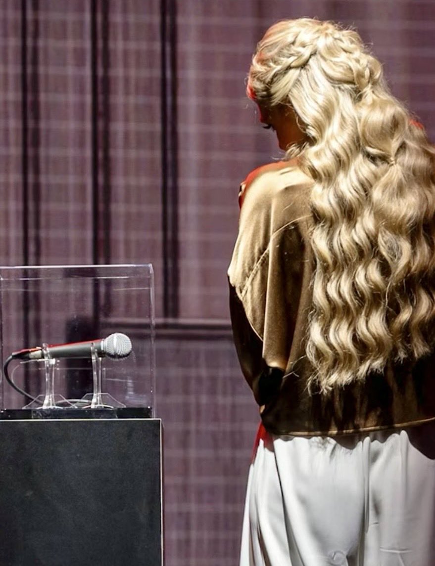 SaraLJaffray's tweet photo. I’m being dead serious when I say this. I genuinely am questioning if Erika is even human. What kind of widow stages a selfie staring down at the bloody mic her husband was holding when he was killed?

How did she think yes let’s display this and put it up like a trophy. Her decisions for these things is crazy. Not to forget the tent people got to take pics under.

She betrayed Charlie. And everytime she speaks it seems like she has no idea how to act. It’s so odd and forced.

Charlie deserved better. And I will not ever apologize for saying that. She is ruining his legacy.