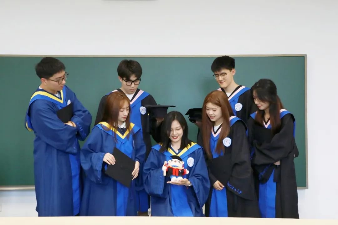 Gerardo48512221's tweet photo. Our college journey ends here—laughter, all-nighters, and unforgettable moments that’ll stick forever. Grateful for every step and the people who walked it with us.  #Graduation2024， https://t.co/OlYU5fjL03