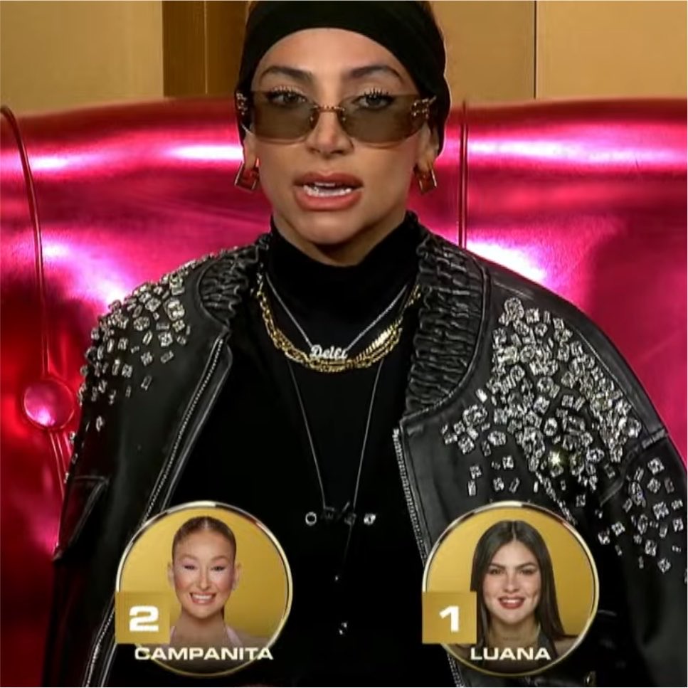 GORDOQUILOMBERO's tweet photo. AHÍ TIENEN A LAS QUE QUERÍAN UNA REVOLUCIÓN FEMININA, FEMINISTAS DE CARTÓN 🤢 #GranHermano 

Encima quisieron hacer complot y ni para eso sirven jajjajassjsjsj https://t.co/h6iQA4WENv